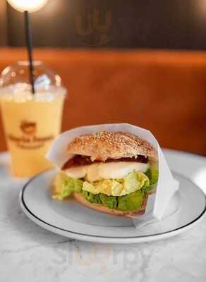 Gloria Jean's Coffee