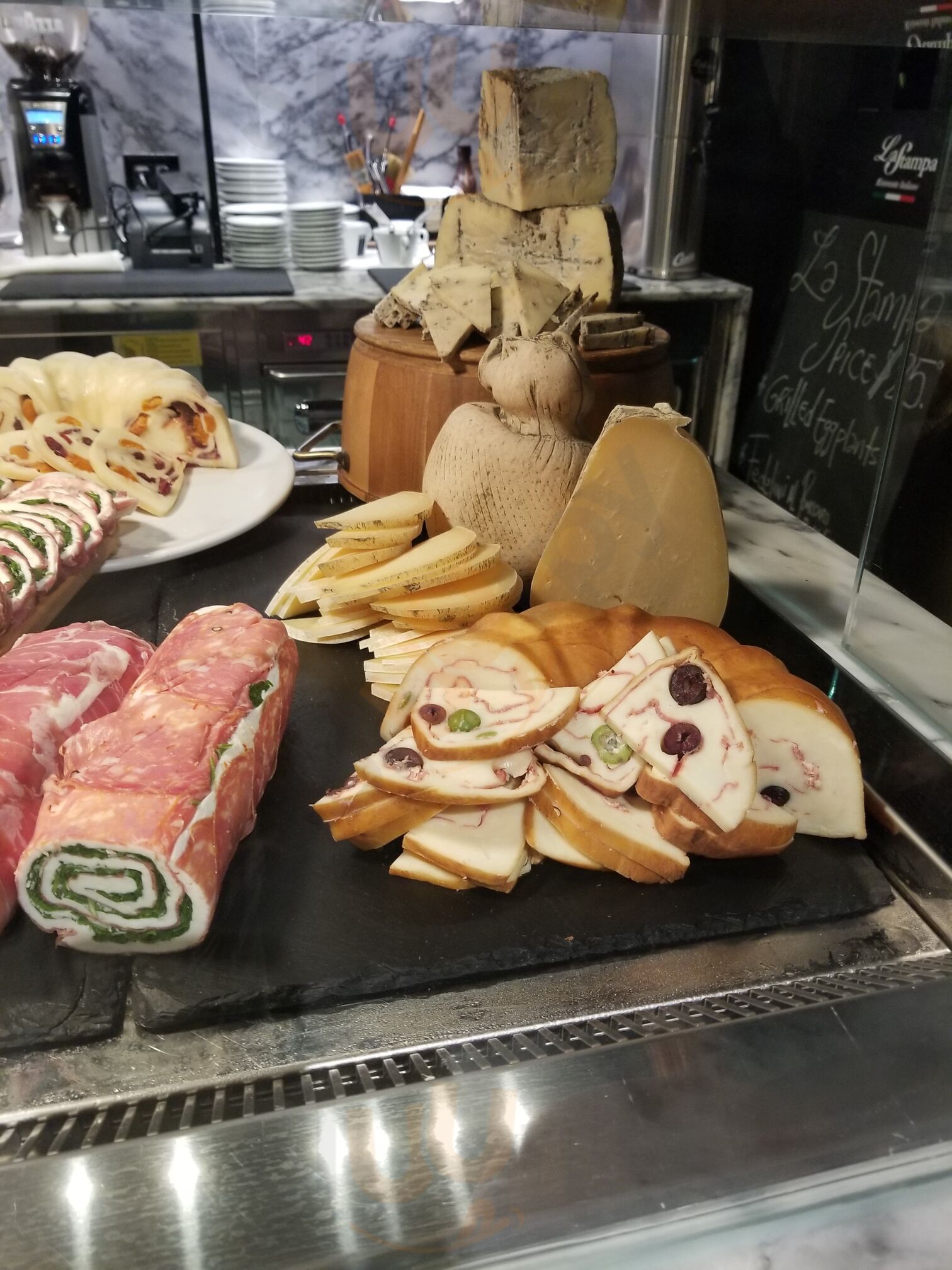 La Stampa Ristorante Italiano