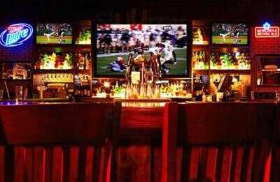 Rusty Bucket Corner Tavern