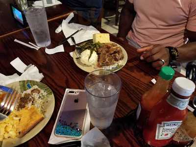 Mama's Southern Soul Food Restaurant
