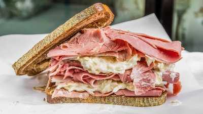 Koch's Take Out Shop