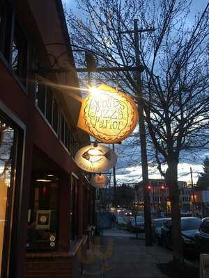 Scottie's Pizza Parlor