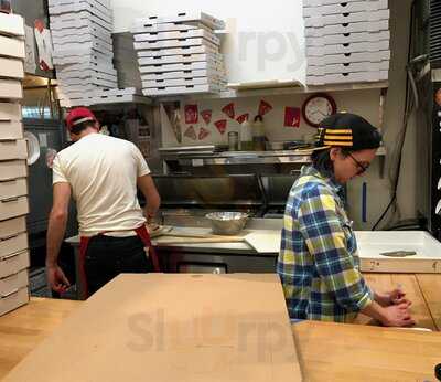 Scottie's Pizza Parlor