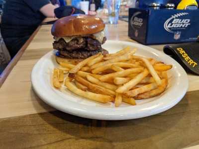 Bert And Den's Grille