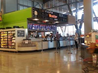 Cafe Mueller By H-e-b