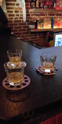 Nobles Bar And Grill