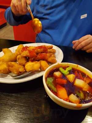 Win Wok - Beechmont Ave