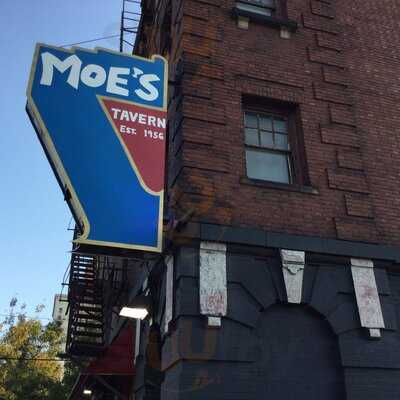 Moe's Tavern