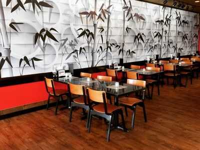 Naked Tchopstix Express