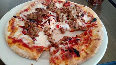 Louie's Pizza And Catering