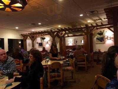 Tres Amigos Restaurant & Cantina