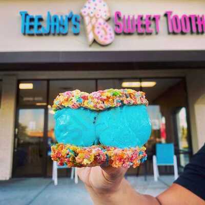 Teejay's Sweet Tooth