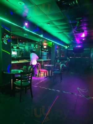 La Parranda Bar & Restaurant