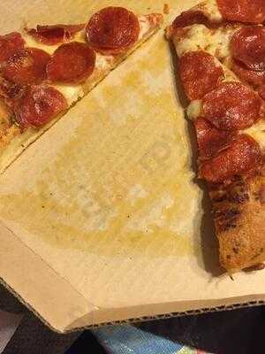 Pizza Hut - W 117th St