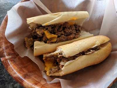 Uncle Oogie's Pizzeria & Specialty Sandwiches