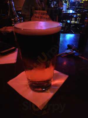 Baker St. Pub Bar & Grill