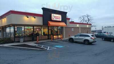 Dunkin' Donuts