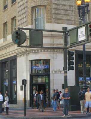 Ghirardelli On-the-go