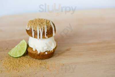 Peteybird Ice Cream Sandwiches