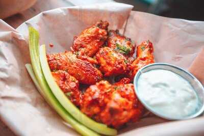 Sir Duke Bar & Liquor Store