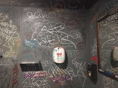 Sir Duke Bar & Liquor Store