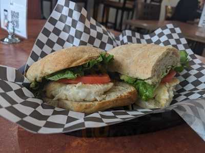 Everyday's A Sunday & Cafe