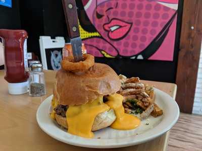 Bronx Burger Bistro