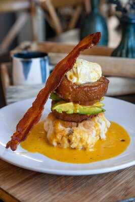 Cultivate Food And Coffee