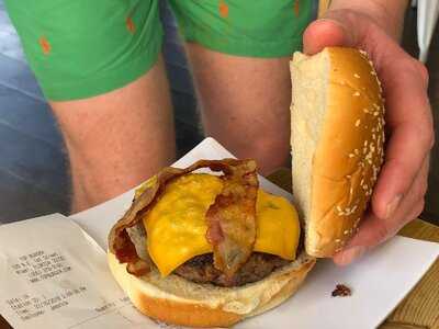 Top Burger