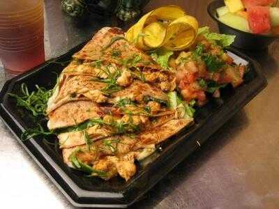 Off The Grille Bistro