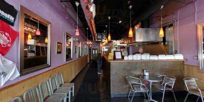 Off The Grille Bistro