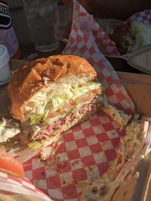 Peter's Bar And Grill