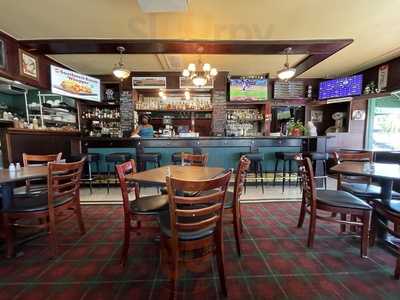 Peter's Bar And Grill