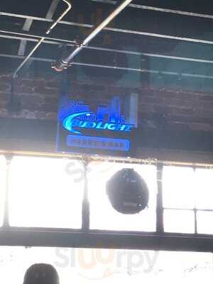 Harry's Bar & Grill