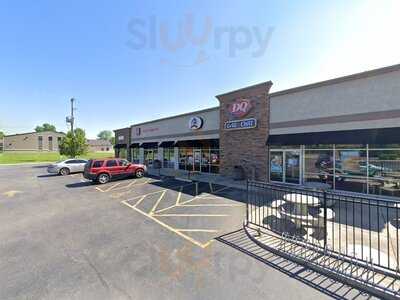 Eddy's Chicken And Waffles