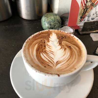 Chapterhouse Cafe & Gallery