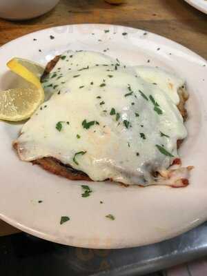 Mona's Italian Restaurant