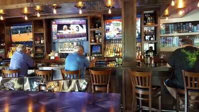 Brazwell's Premium Pub