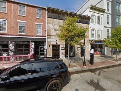 Mad River Bar & Grille