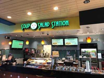 Soup & Salad Station