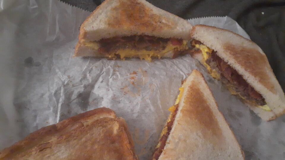 Jake's Deli Breakfast & Lunch