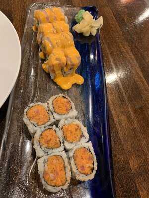 Nova Sushi Bar & Asian Bistro