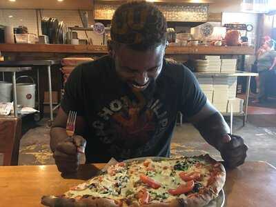 Grant Central Pizza East