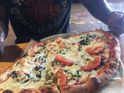 Grant Central Pizza East