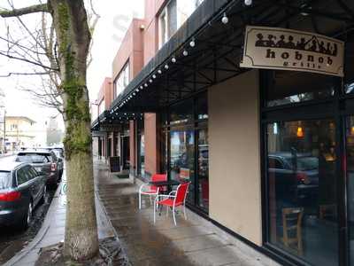 The Hobnob Grille
