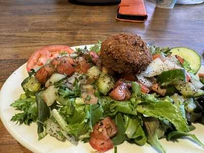 Sittoo's Pita & Salads