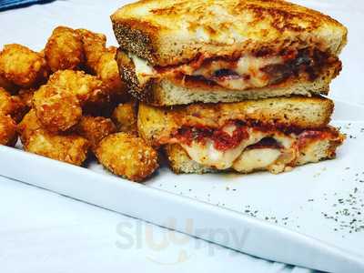 Eadie's Market And Catering