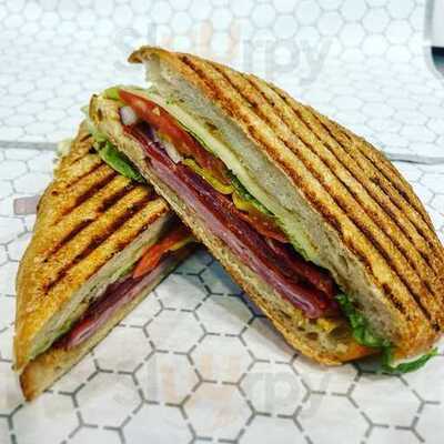 Eadie's Market And Catering