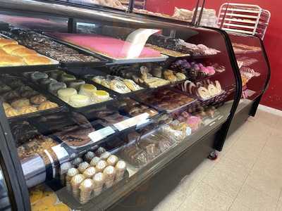 Popular Bakery