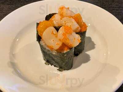 Hikari Sushi And Teppanyaki